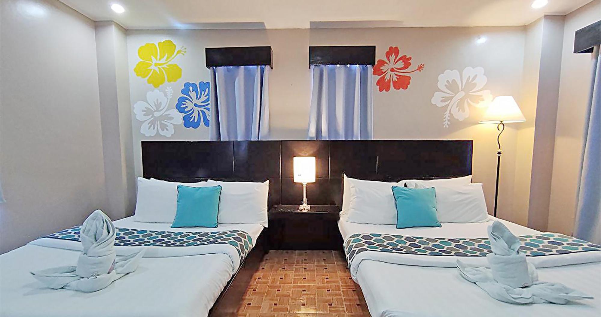 Casa Almarenzo Bed & Breakfast Bolinao Exterior foto