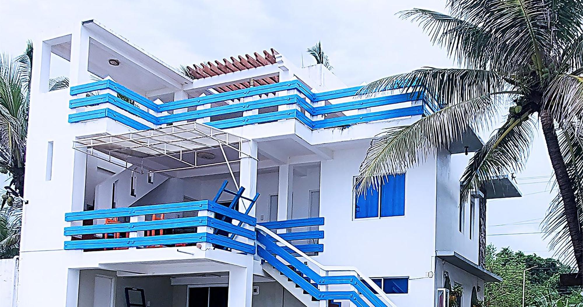 Casa Almarenzo Bed & Breakfast Bolinao Exterior foto